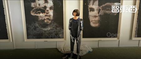 AI人形机器人作画，一幅卖了800万