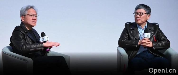 沈向洋对话黄仁勋：CEO可以犯错、承认脆弱，没必要独自面对失败