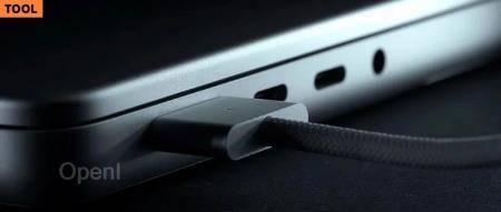 苹果的 MagSafe 接口，还有必要保留吗｜硬哲学