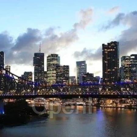 从社区数据看大模型开发生态的全景与趋势