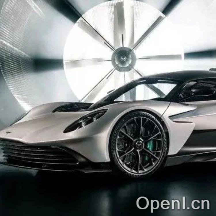 跳票 3 年,阿斯顿·马丁的新世代超跑终于来了