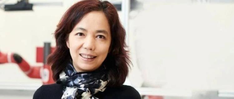 解码情感:新一代多模态模型超越指令,洞察隐含情绪