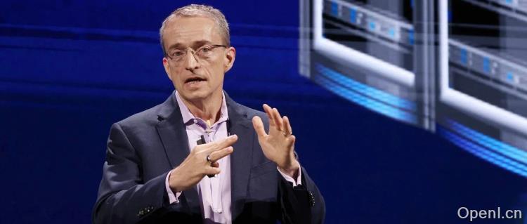 英特尔传奇CEO的40年风雨路:裁员1.5万后的下台真相揭秘