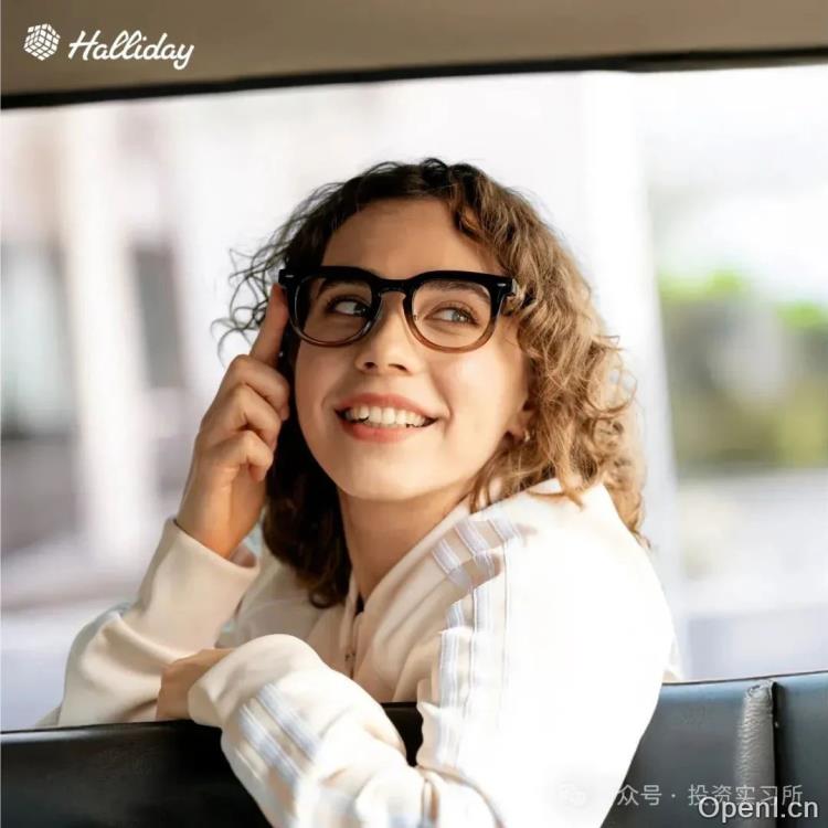 CES 上最火的 AI 眼镜，竟然是中国美瞳一哥做的