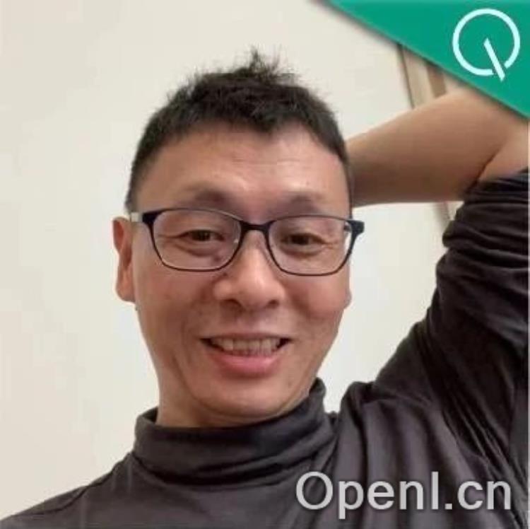 AI大牛颜水成宣布回归学界！重返新加坡国立任特聘教授，专注e-AGI研究