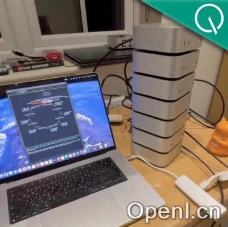 最壕DeepSeek玩家8台Mac跑R1,10万+元凑496GB显存才能跑4bit量化版