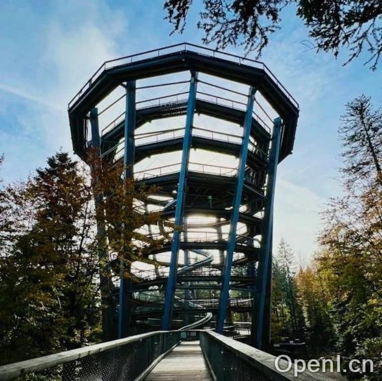 OpenAI 最强竞对 Anthropic：如何构建有效的 Agent