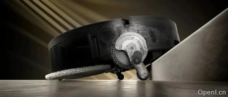 追觅发布 X50 Ultra，这是一台长「腿」的扫地机｜CES 2025