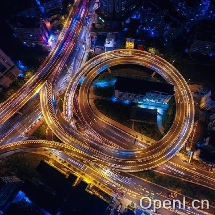 玄铁首款服务器级 CPU 下月交付：性能达服务器级，搭载 Matrix AI 引擎