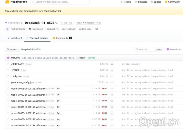 DeepSeek R1-0528